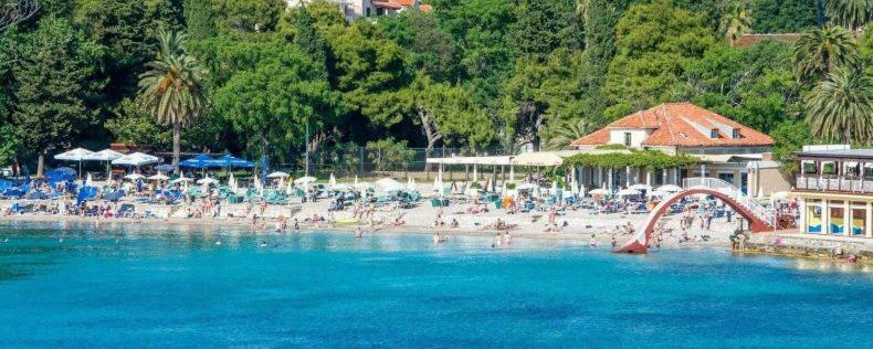 Comfortable 3* Apartment Lapad Center Dubrovnik Bagian luar foto